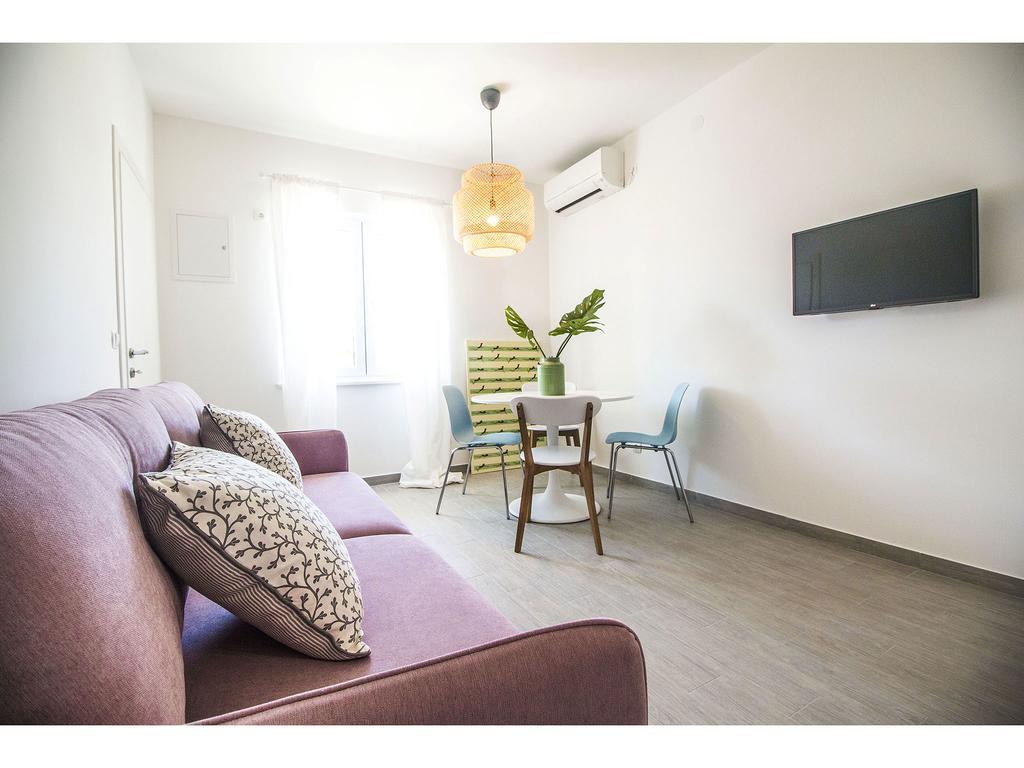 Apartment Sur La Plage Podstrana Dış mekan fotoğraf