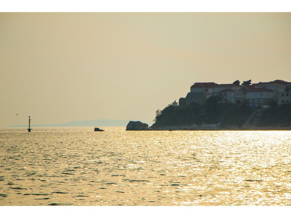 Apartment Sur La Plage Podstrana Dış mekan fotoğraf